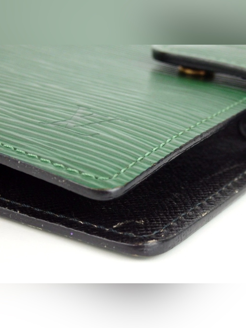 Louis Vuitton Green Epi Agenda PM Authentic - Picture 7 of 13